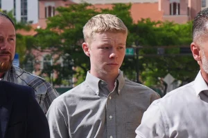 teen charged with killing stepsister on carnival cruise