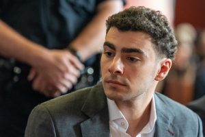luigi mangione enters guilty plea for the killing of brian thompson