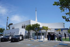 17 year old teen who livestreamed san diego mosque shooting has been charged with murder